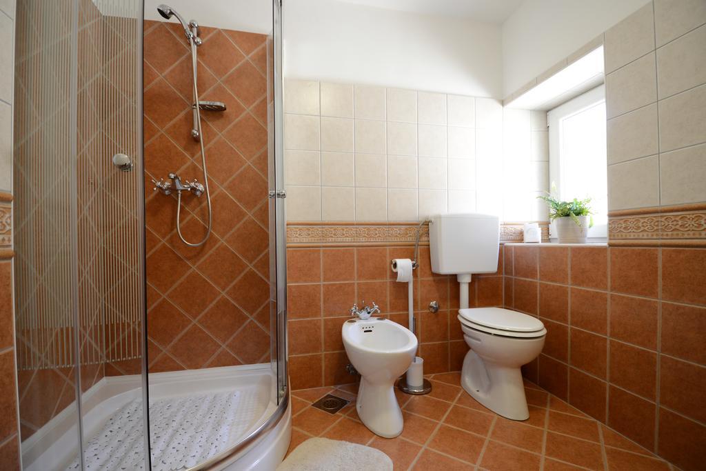Holiday Home Nono Frane Lindar 외부 사진